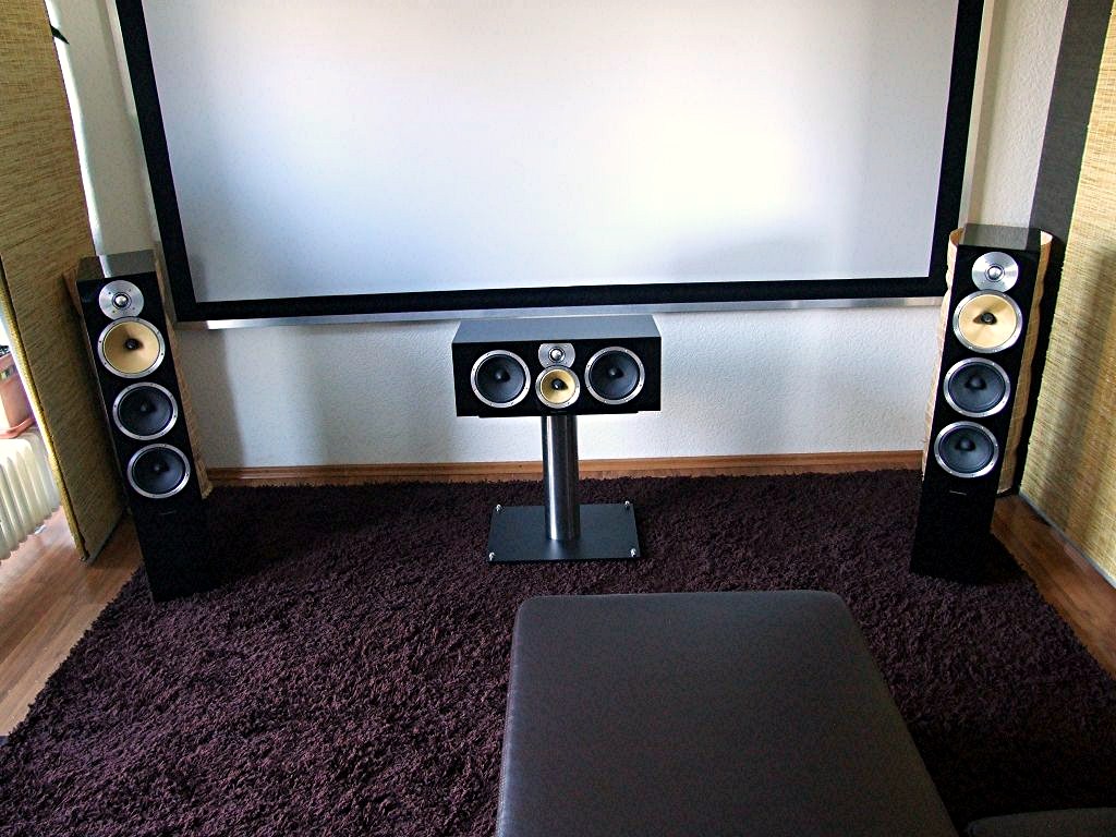 B&W auf Liedtke-Metalldesign Speaker Stand Base & Centerstand